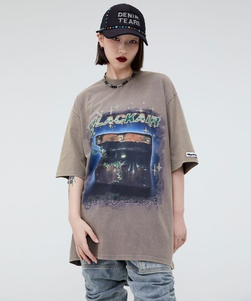 Ressaca(レサーカ)の「オーバーサイズ バックプリントグラフィックロゴ クルーネック半袖Tシャツ(Tシャツ/カットソー・メンズ・ブラック/ベージュ/ブラック系その他/ベージュ系その他・XXL/M/L/XL)」の4枚目の写真