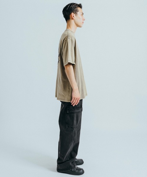 Ressaca(レサーカ)の「オーバーサイズ バックプリントグラフィックロゴ クルーネック半袖Tシャツ(Tシャツ/カットソー・メンズ・ブラック/ベージュ/ブラック系その他/ベージュ系その他・XXL/M/L/XL)」の6枚目の写真