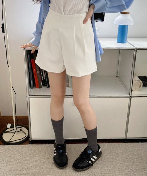 Ada.(エイダ)の「【ウェスト細見えでスタイルアップ♪】ハイウエスト ショートパンツ(その他パンツ・レディース・ブラック/ベージュ/アイボリー/ピンク/ライトグリーン・S/M)」の19枚目の写真