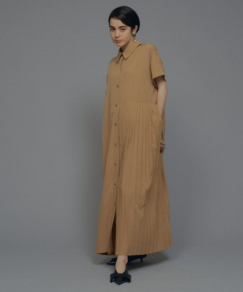 manana suerte（マニャーナスエルテ）の「サイズ展開あり　アシンメトリープリーツワンピース（ワンピース・レディース・ベージュ/ピンク/ブラック/カーキ・0/FREE）」の15枚目の写真