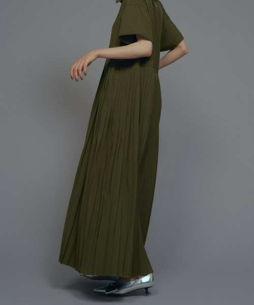 manana suerte（マニャーナスエルテ）の「サイズ展開あり　アシンメトリープリーツワンピース（ワンピース・レディース・ベージュ/ピンク/ブラック/カーキ・0/FREE）」の11枚目の写真