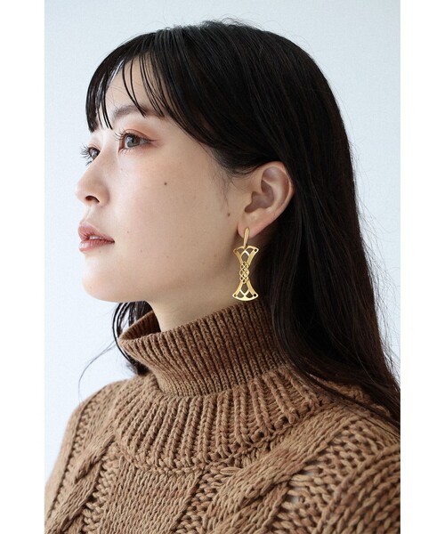 Ray BEAMS(レイビームス)の「RBS / デットストック パーツ コネクト ピアス(ピアス(両耳用)・レディース・ゴールド・ONE SIZE)」の3枚目の写真