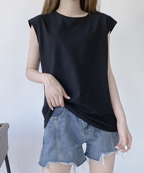 gossip!ロサンゼルス(ゴシップロサンゼルス)の「YUGA ルーズシルエット ノースリーブトップス(Tシャツ/カットソー・レディース・ブラック/ブラウン/ホワイト・FREE)」の1枚目の写真