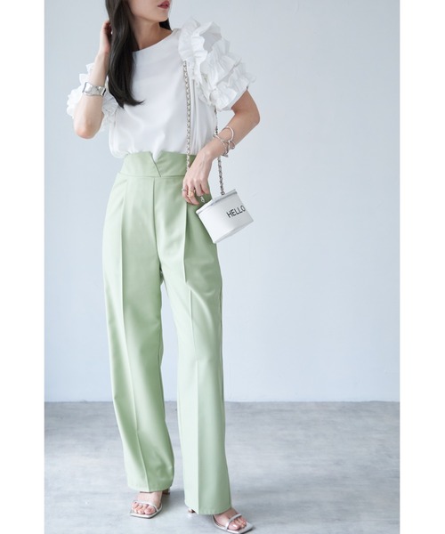 &. NOSTALGIA（アンドドットノスタルジア）の「【ZOZO限定】フリルスリーブカットソー（Tシャツ/カットソー・レディース・ベージュ/ホワイト/ブラック/ネイビー・M）」の5枚目の写真