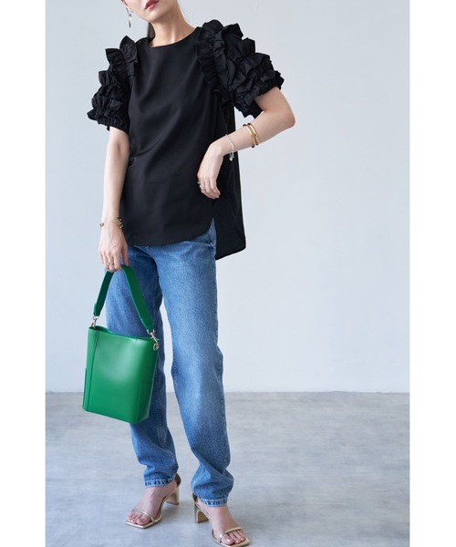 &. NOSTALGIA（アンドドットノスタルジア）の「【ZOZO限定】フリルスリーブカットソー（Tシャツ/カットソー・レディース・ベージュ/ホワイト/ブラック/ネイビー・M）」の17枚目の写真