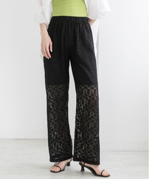 ad thie(アドティエ)の「裏地付き・総レース イージーパンツ(その他パンツ・レディース・オフホワイト/ブラック/アイボリー・FREE)」の2枚目の写真