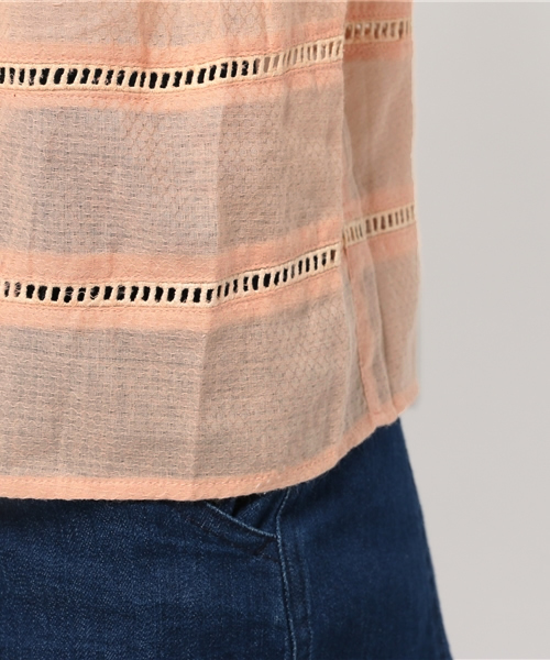 mystic（ミスティック）の「レース使いブラウス（シャツ/ブラウス・レディース・ブルー/ネイビー/ピンク/オフホワイト・ﾌﾘ-）」の12枚目の写真