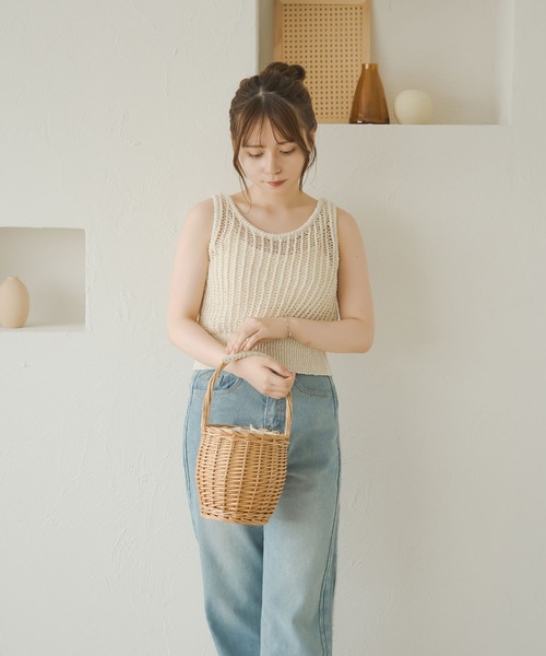 Ambre Neige（アンブルネージュ）の「メッシュ編みタンクニット／【WEB/EC限定商品】（タンクトップ・レディース・ベージュ/アイボリー・FREE）」の3枚目の写真