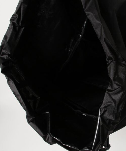 DESCENTE(デサント)の「アウトドアバッグパックL 容量:約25L(バックパック/リュック・メンズ・ブラック・F)」の12枚目の写真