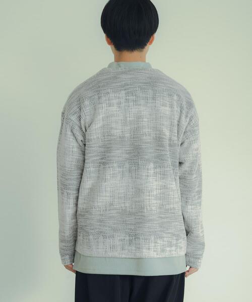 ITEMS URBANRESEARCH(アイテムズ アーバンリサーチ)の「マルチカラージャカード ボタンカーデ(Tシャツ/カットソー・メンズ・ブラウン/ブルー・LARGE/MEDIUM)」の12枚目の写真