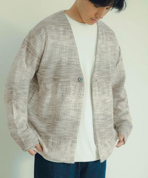 ITEMS URBANRESEARCH(アイテムズ アーバンリサーチ)の「マルチカラージャカード ボタンカーデ(Tシャツ/カットソー・メンズ・ブラウン/ブルー・LARGE/MEDIUM)」の9枚目の写真