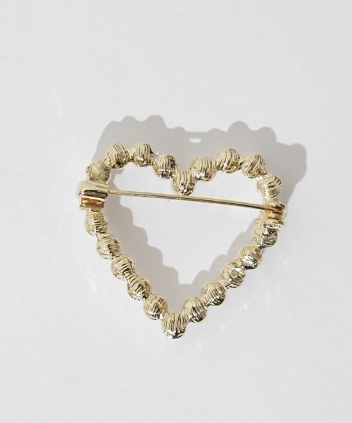 flower（フラワー）の「パーリーハートブローチ（ブローチ/コサージュ・レディース・ホワイト・FREE）」の6枚目の写真