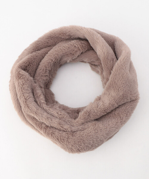 COMME CA ISM（コムサイズム）の「フェイクファー スヌード（ネックウォーマー/スヌード・メンズ・チャコール/ベージュ/ブラック・FREE）」の5枚目の写真