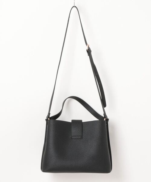 INTERPLANET(インタープラネット)の「【超軽量】フェイクレザーミニバッグ(ショルダーバッグ・レディース・ブラック/ベージュ・フリー)」の7枚目の写真