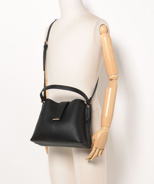 INTERPLANET(インタープラネット)の「【超軽量】フェイクレザーミニバッグ(ショルダーバッグ・レディース・ブラック/ベージュ・フリー)」の8枚目の写真