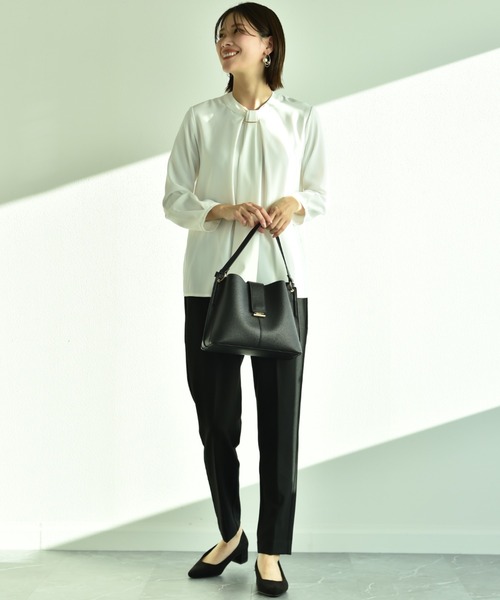 INTERPLANET(インタープラネット)の「【超軽量】フェイクレザーミニバッグ(ショルダーバッグ・レディース・ブラック/ベージュ・フリー)」の6枚目の写真