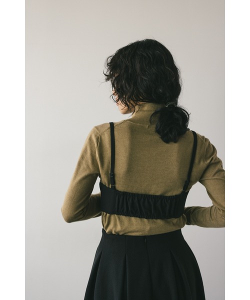 STYLEMIXER（スタイルミキサー）の「カーブラインビスチェ（ベスト・レディース・ブラック/グレー・SMALL/MEDIUM）」の8枚目の写真