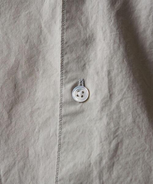 Steven Alan（スティーブンアラン）の「＜Steven Alan＞ ガーメントダイ レギュラーカラー シャツ -LOOSE（シャツ/ブラウス・メンズ・ダークグレー/ベージュ/ライトグレー・M/S/L/XL）」の21枚目の写真