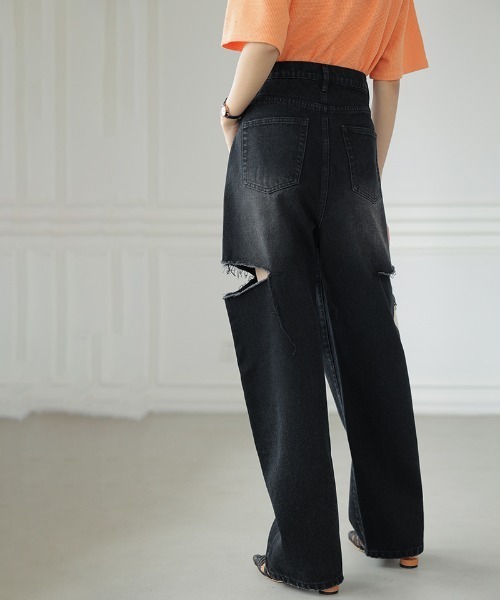 COCOMOMO（ココモモ）の「【5色×サイズ展開あり】 サイドカット ダメージ デニムパンツ ストレート デニム ワイドデニムパンツ カットアウト（デニムパンツ・レディース・ダークブルー/ブルー/ホワイト/グレー/ブラック・S/L/M/XL）」の6枚目の写真