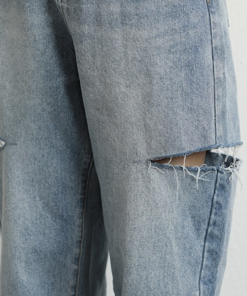 COCOMOMO（ココモモ）の「【5色×サイズ展開あり】 サイドカット ダメージ デニムパンツ ストレート デニム ワイドデニムパンツ カットアウト（デニムパンツ・レディース・ダークブルー/ブルー/ホワイト/グレー/ブラック・S/L/M/XL）」の12枚目の写真