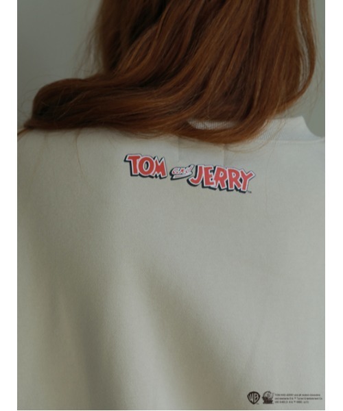 AMAIL（アマイル）の「【TOM and JERRY】over cloth（スウェット・レディース・ベージュ/ブラック・FREE）」の3枚目の写真