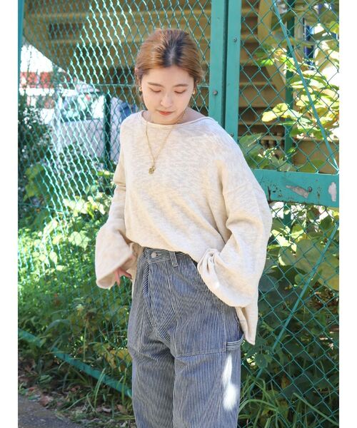 Ungrid（アングリッド）の「コットンスラブバックスリットニット（ニット/セーター・レディース・アイボリー/チャコールグレー/パープル・FREE）」の8枚目の写真