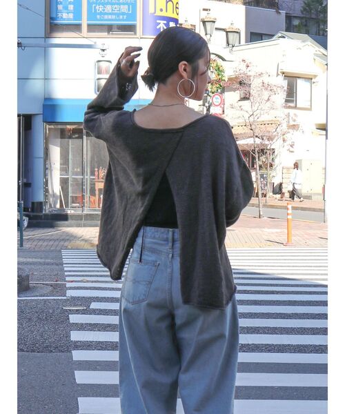 Ungrid（アングリッド）の「コットンスラブバックスリットニット（ニット/セーター・レディース・アイボリー/チャコールグレー/パープル・FREE）」の11枚目の写真