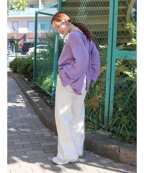 Ungrid（アングリッド）の「コットンスラブバックスリットニット（ニット/セーター・レディース・アイボリー/チャコールグレー/パープル・FREE）」の19枚目の写真