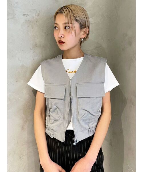 EMODA(エモダ)の「ビーズロゴTシャツ(Tシャツ/カットソー・レディース・ホワイト/ライム/ブラック・FREE)」の12枚目の写真