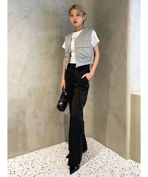 EMODA(エモダ)の「ビーズロゴTシャツ(Tシャツ/カットソー・レディース・ホワイト/ライム/ブラック・FREE)」の6枚目の写真