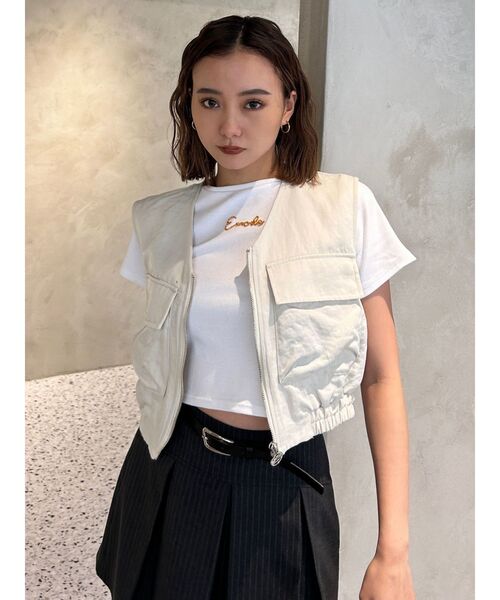 EMODA(エモダ)の「ビーズロゴTシャツ(Tシャツ/カットソー・レディース・ホワイト/ライム/ブラック・FREE)」の14枚目の写真