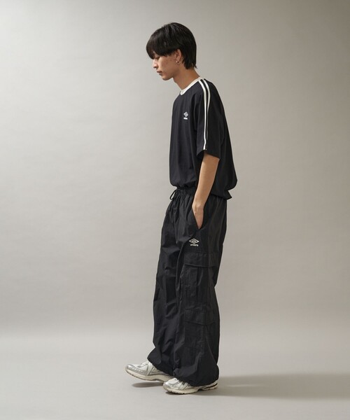 UMBRO(アンブロ)の「UMBRO/アンブロ 別注 UMBRO ラインラグランTシャツ/半袖Tシャツ/ユニセックス(限定展開)(Tシャツ/カットソー・メンズ・ホワイト/ピンク/ネイビー/ブラック・MEDIUM/LARGE)」の11枚目の写真