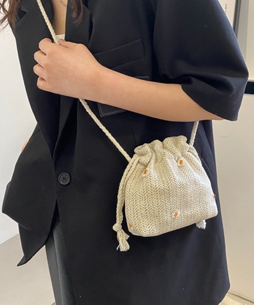 Pochi Pouch（ポチポーチ）の「Pochi Pouch/2way 花柄 マルチ 巾着/ショルダーバッグ（ショルダーバッグ・レディース・ベージュ/ホワイト/ブラウン系その他・FREE）」の9枚目の写真