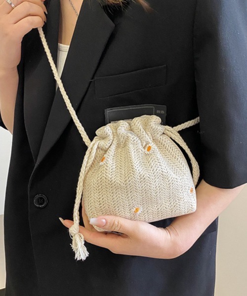 Pochi Pouch（ポチポーチ）の「Pochi Pouch/2way 花柄 マルチ 巾着/ショルダーバッグ（ショルダーバッグ・レディース・ベージュ/ホワイト/ブラウン系その他・FREE）」の13枚目の写真