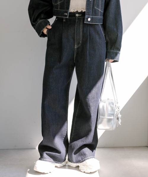 OLIVE des OLIVE（オリーブデオリーブ）の「ゆるたぽタックデニムパンツ　1041030080（デニムパンツ・レディース・スミクロ/インディゴブルー/ブルー/サックスブルー・SMALL/MEDIUM）」の3枚目の写真