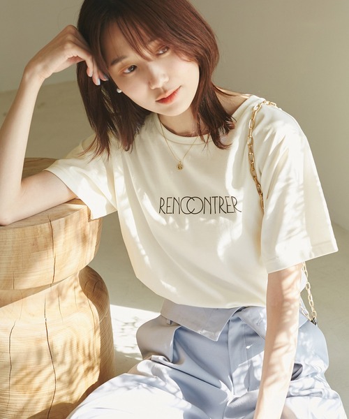 ROPE' PICNIC（ロペピクニック）の「RENU/ロゴ&フォトTシャツ/リンクコーデ（Tシャツ/カットソー・レディース・ブラック/ホワイト/キナリ・38/40）」の3枚目の写真