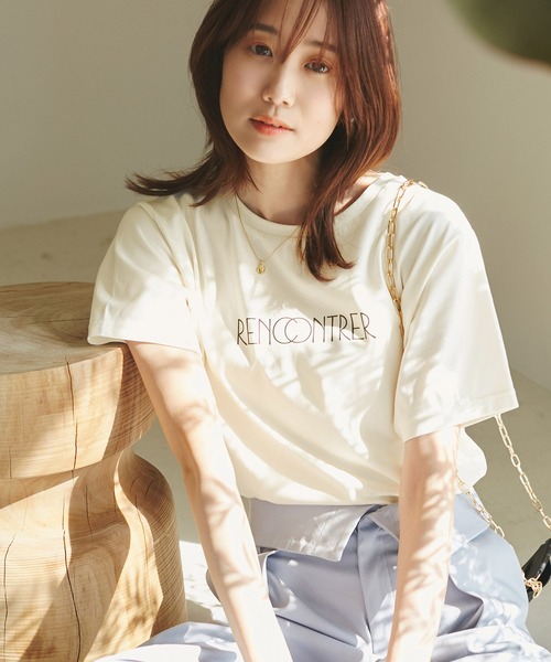 ROPE' PICNIC（ロペピクニック）の「RENU/ロゴ&フォトTシャツ/リンクコーデ（Tシャツ/カットソー・レディース・ブラック/ホワイト/キナリ・38/40）」の8枚目の写真