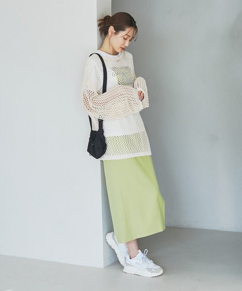 ROPE' PICNIC（ロペピクニック）の「RENU/ロゴ&フォトTシャツ/リンクコーデ（Tシャツ/カットソー・レディース・ブラック/ホワイト/キナリ・38/40）」の11枚目の写真