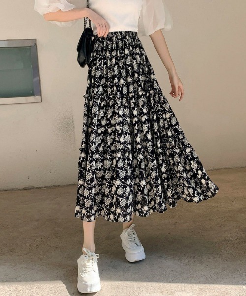 Jayro（ジャイロ）の「花柄フレアスカート（スカート・レディース・ブラック/グリーン/キナリ・FREE）」の3枚目の写真