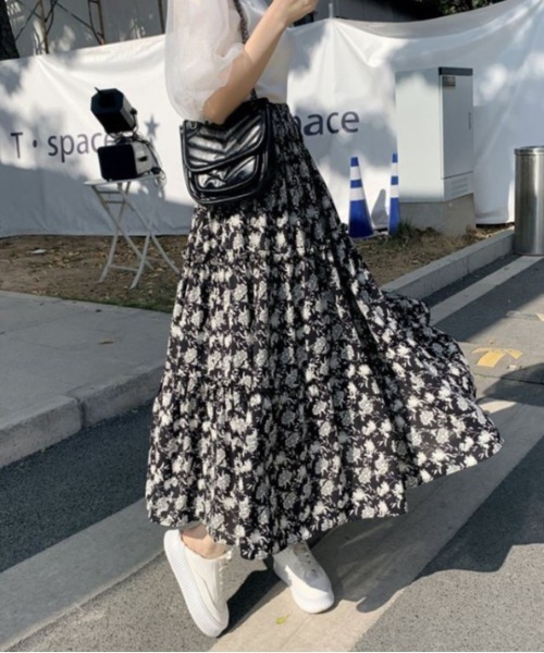 Jayro（ジャイロ）の「花柄フレアスカート（スカート・レディース・ブラック/グリーン/キナリ・FREE）」の12枚目の写真