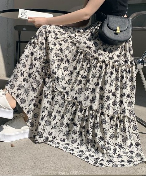 Jayro（ジャイロ）の「花柄フレアスカート（スカート・レディース・ブラック/グリーン/キナリ・FREE）」の11枚目の写真