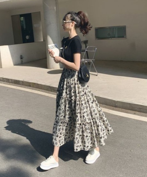 Jayro（ジャイロ）の「花柄フレアスカート（スカート・レディース・ブラック/グリーン/キナリ・FREE）」の10枚目の写真