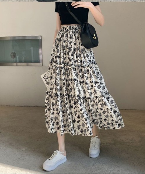 Jayro（ジャイロ）の「花柄フレアスカート（スカート・レディース・ブラック/グリーン/キナリ・FREE）」の6枚目の写真