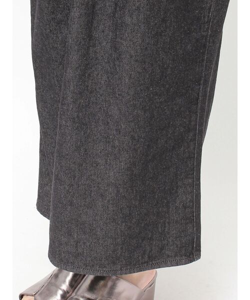 LAGUNAMOON（ラグナムーン）の「コクーンデニムスカート（デニムスカート・レディース・ホワイト/ブラック・SMALL/MEDIUM）」の9枚目の写真