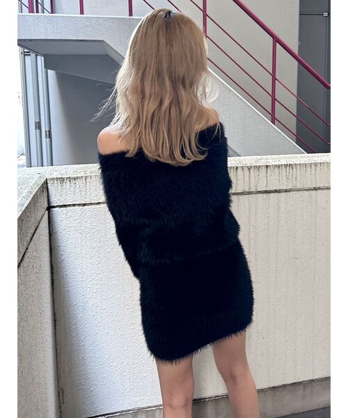 GYDA（ジェイダ）の「オフショルシャギーニットワンピース（ワンピース・レディース・ブラック/ベージュ/オフホワイト・FREE）」の13枚目の写真