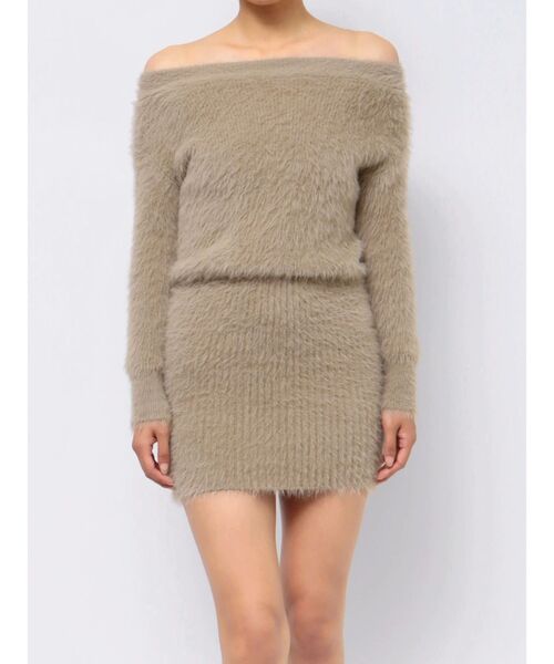 GYDA（ジェイダ）の「オフショルシャギーニットワンピース（ワンピース・レディース・ブラック/ベージュ/オフホワイト・FREE）」の17枚目の写真