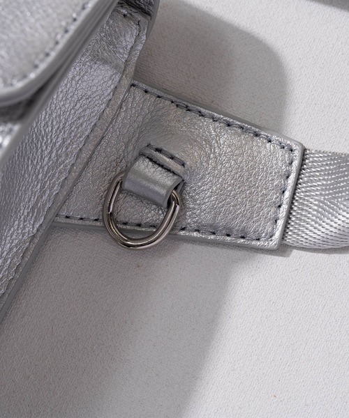 HAYNI（ヘイニ）の「Maribol マリボル（ボディバッグ/ウエストポーチ・レディース・シルバー/ブラック・FREE）」の14枚目の写真