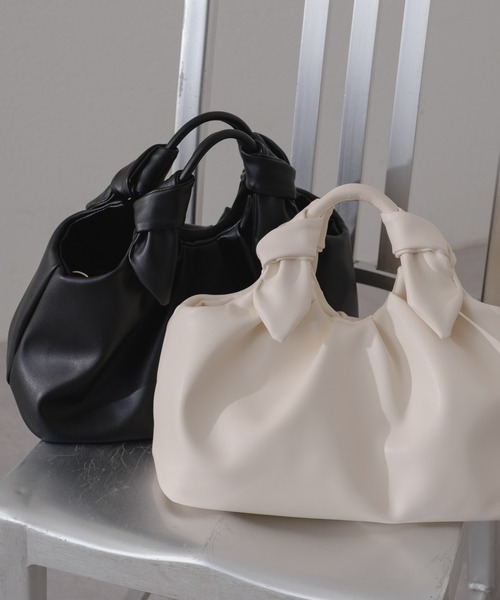 Kastane（カスタネ）の「ワイドシェイプBAG（ハンドバッグ・レディース・アイボリー/ブラック・FREE）」の4枚目の写真