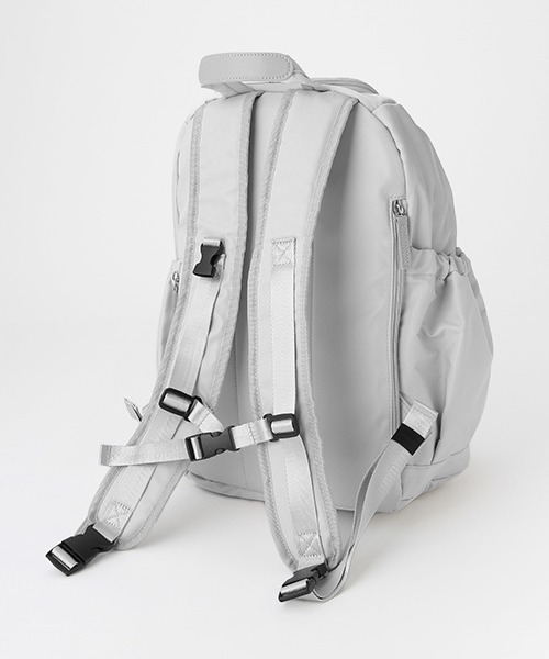 マクラメ編み リュック バッグ　フリンジ　生成り　ホワイト　白 Macrame V Fringe Rucksack | Sfeemy （スフィーミー）