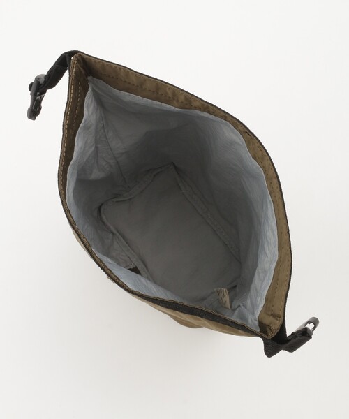 &Bridge(アンドブリッジ)の「Earth Made (アースメイド) フロントジップ付きハンドバッグ小(KK)(ハンドバッグ・レディース・カーキ・99)」の4枚目の写真